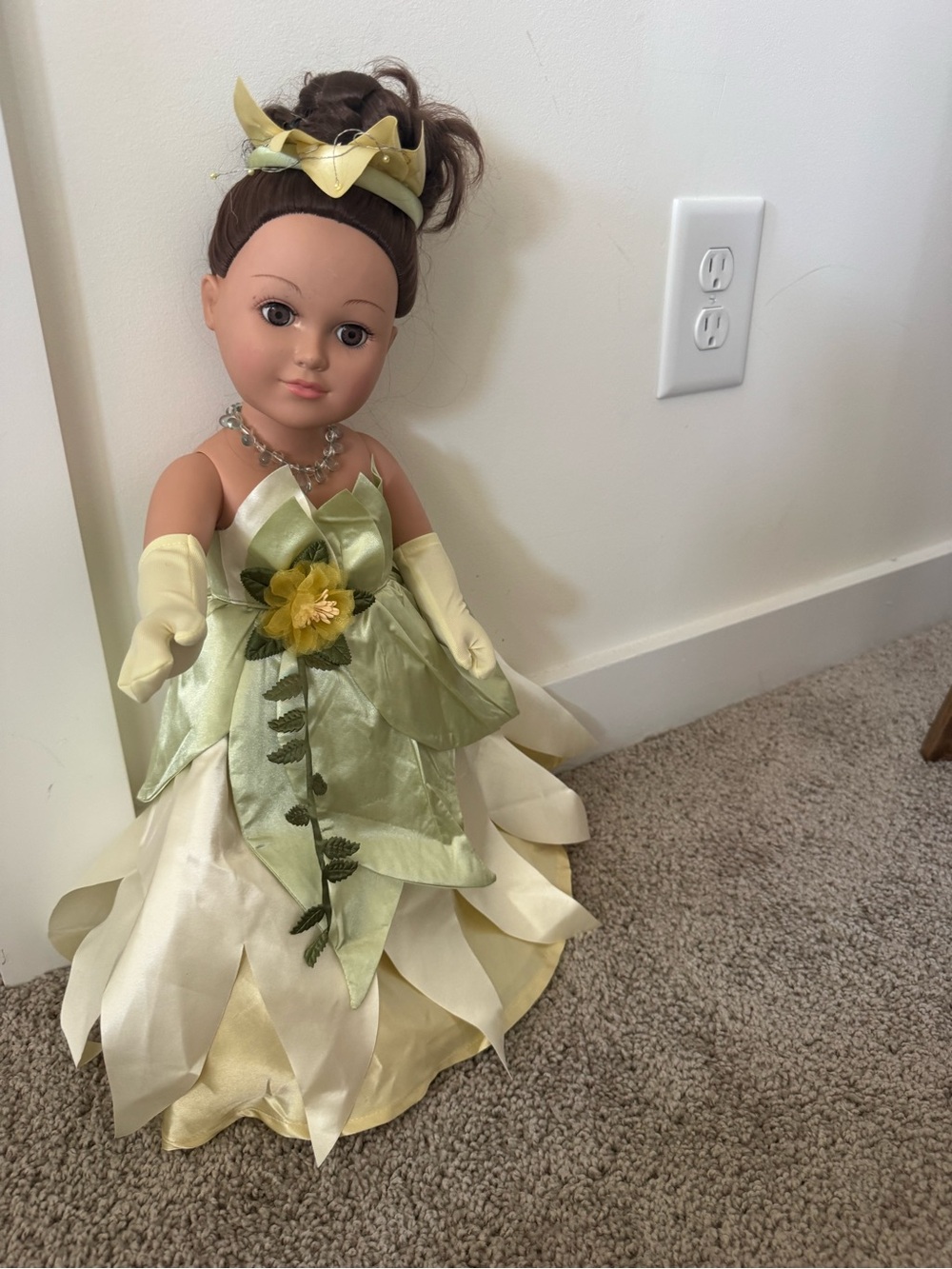 Princess Flower Fairy Doll in Light Green and Cream